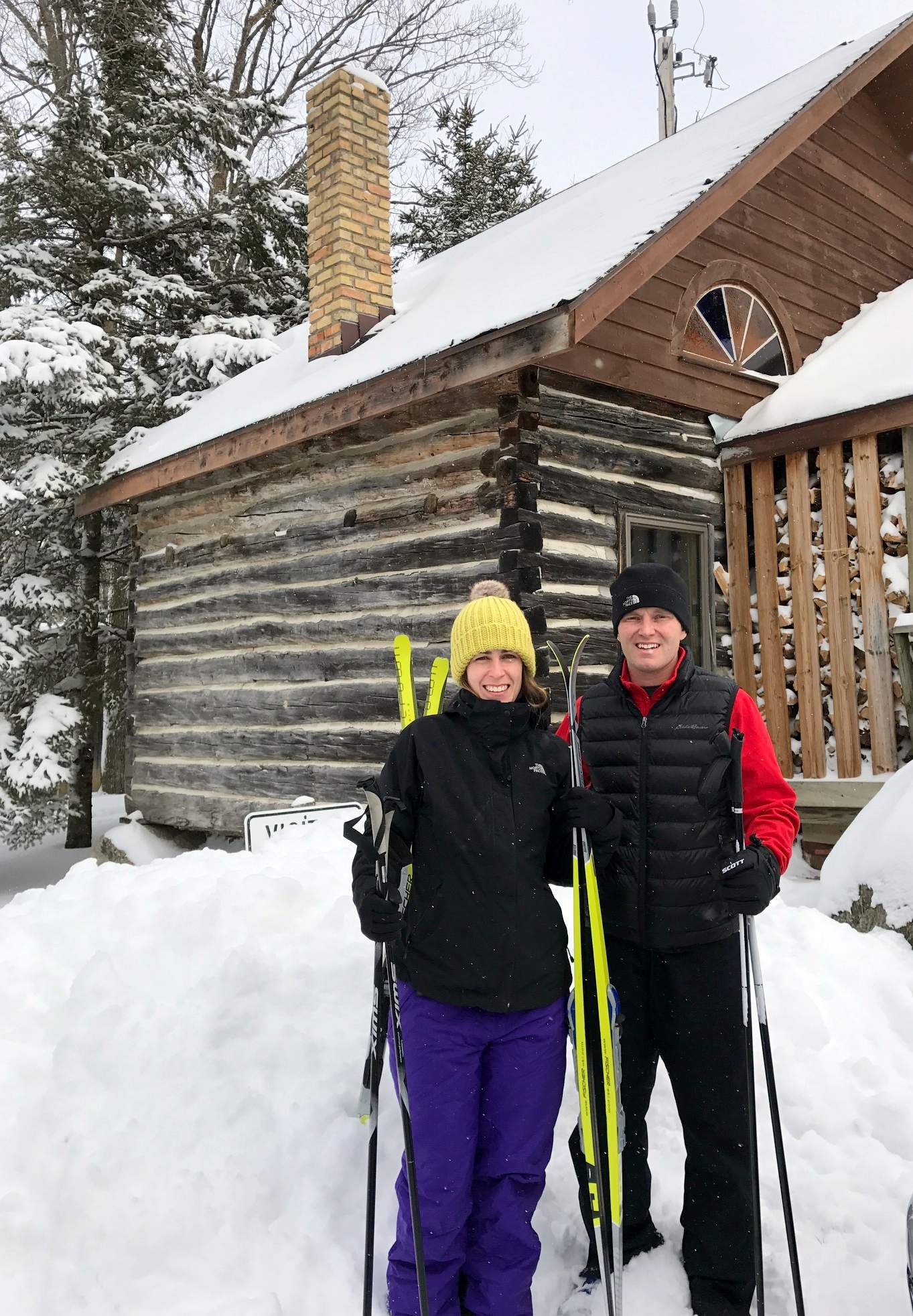 Congrats to Jamie and Aaron! Heading out for a ski during their wedding weekend. December 9th, 2016. 